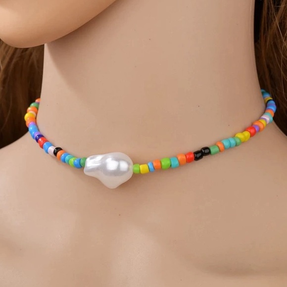Big Baroque Imitation Pearl Colorful Bead Rainbow Choker - Picture 2 of 6